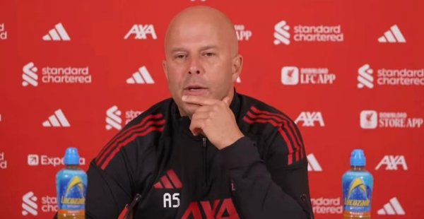 红腾网 斯洛特：我的重心是让球队重新回赢球轨道，维拉的踢法很出色